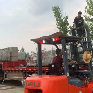 襄阳 黄金麻冰裂纹，地铺石装车