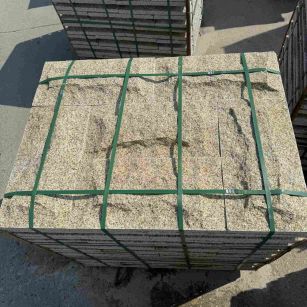 襄阳 黄金麻花岗岩石材自然面蘑菇石成品