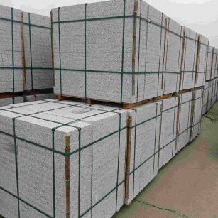 襄阳 白麻花岗岩石材荔枝面地铺石（300*600*50）