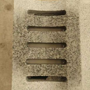 襄阳 芝麻白拉丝面花岗岩U型开槽排水槽