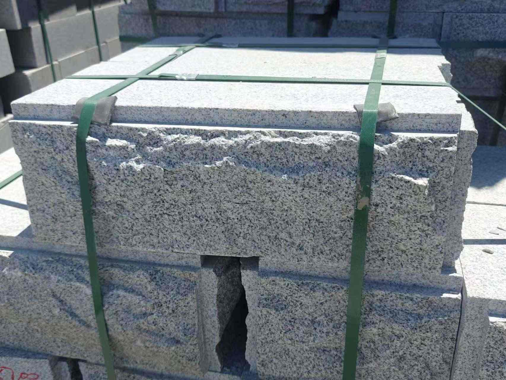 襄阳 芝麻白花岗岩自然面成品