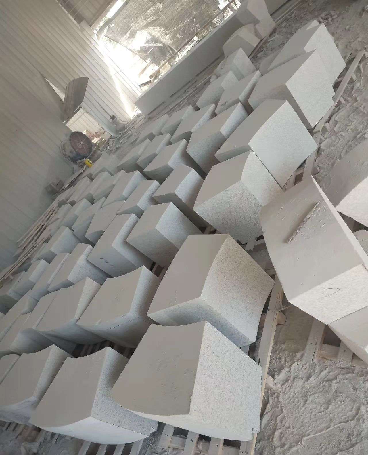 襄阳 白麻花岗岩异形坐凳